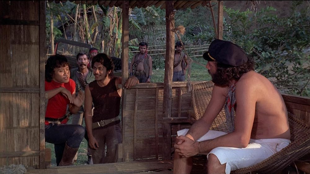 残虐全裸女収容所の画像