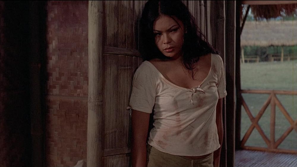 残虐全裸女収容所の画像