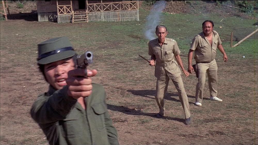 残虐全裸女収容所の画像