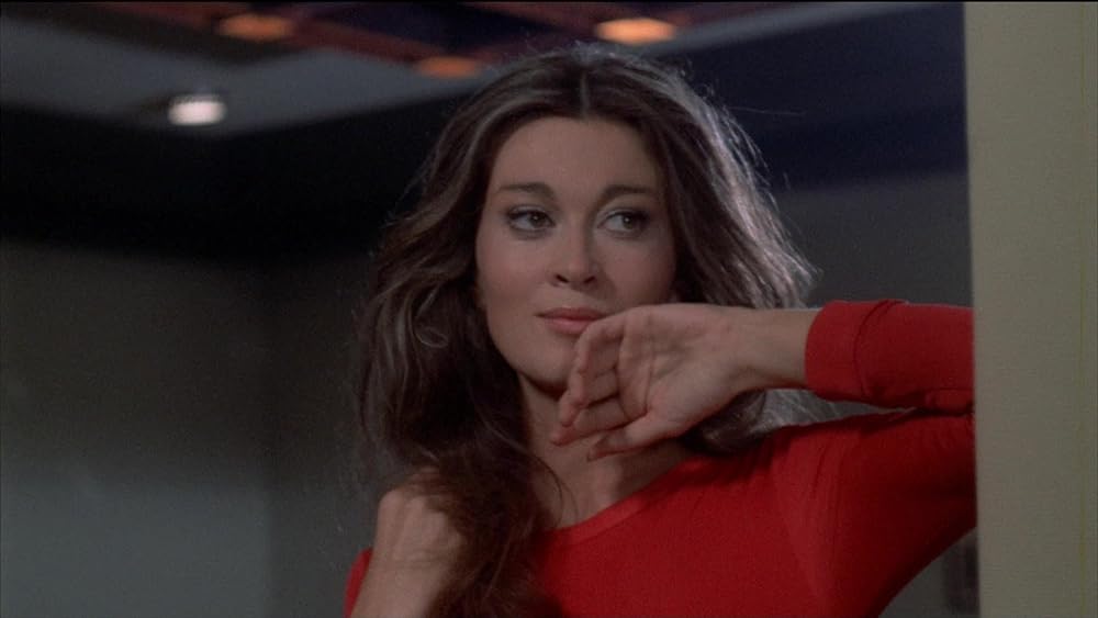 残虐全裸女収容所の画像