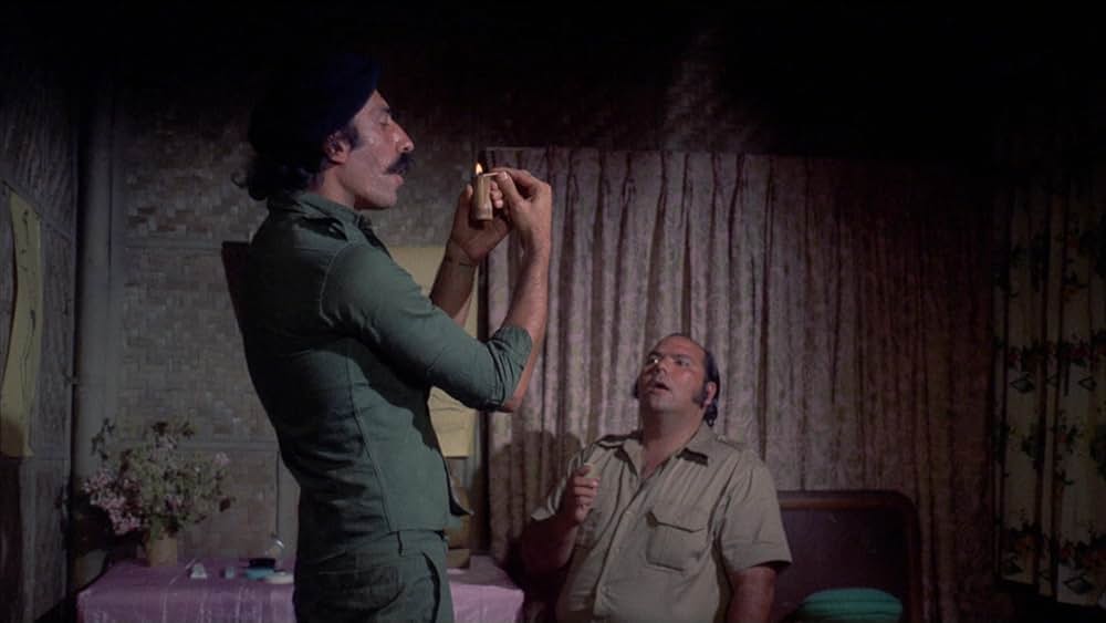 残虐全裸女収容所の画像