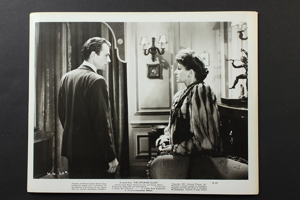 霧の夜の戦慄の画像