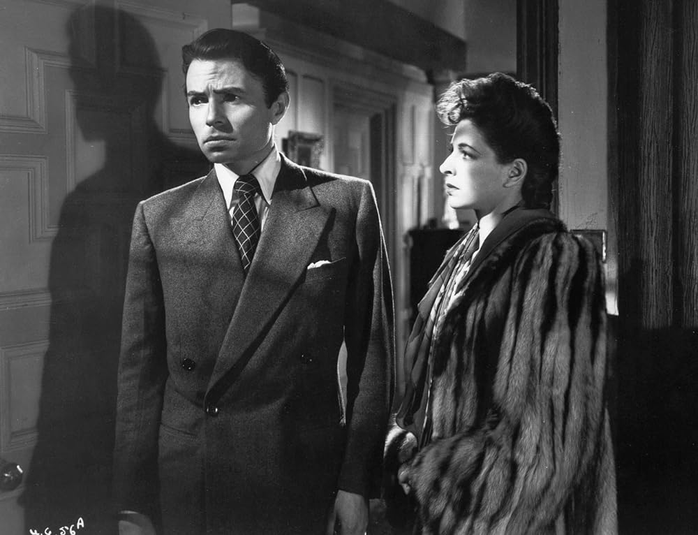 霧の夜の戦慄の画像