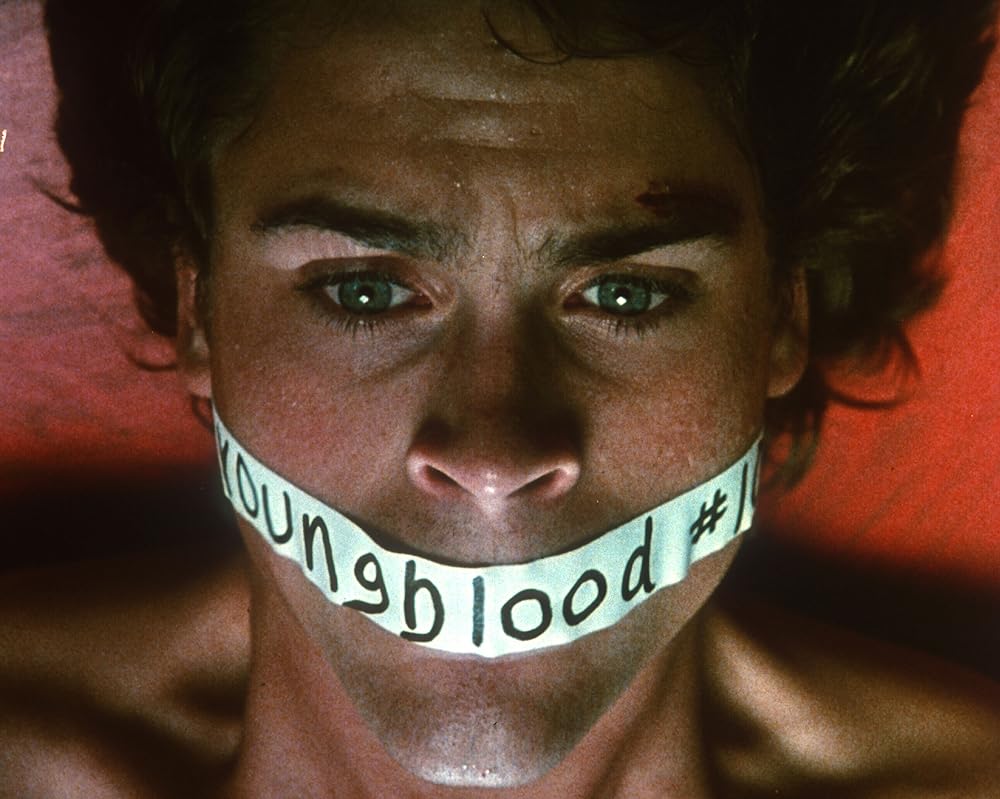 「栄光のエンブレム」の画像