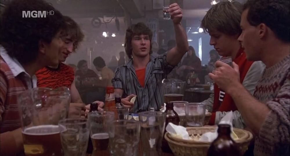 「栄光のエンブレム」の画像