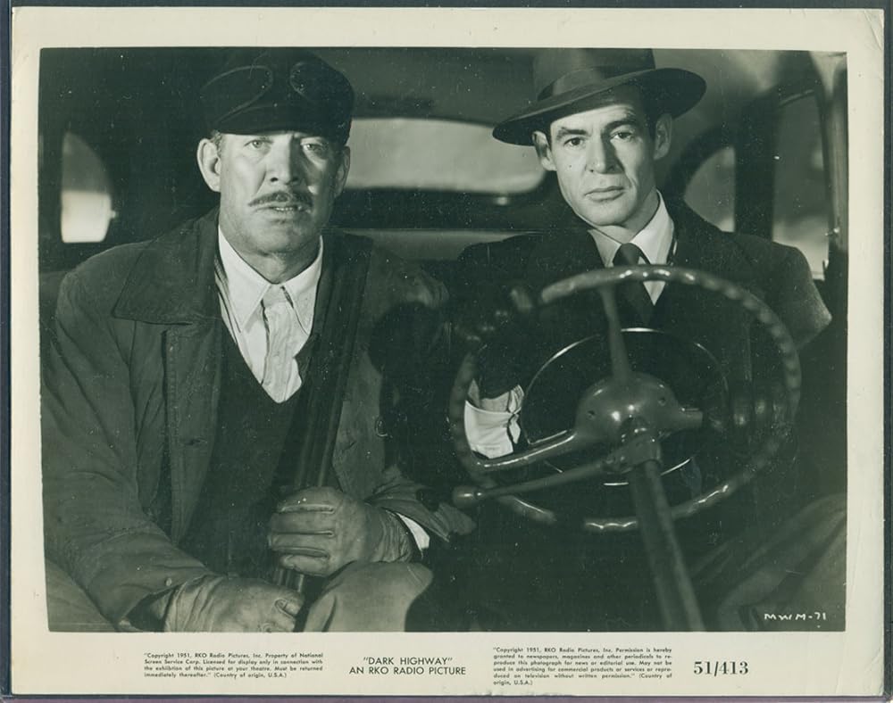 危険な場所での画像