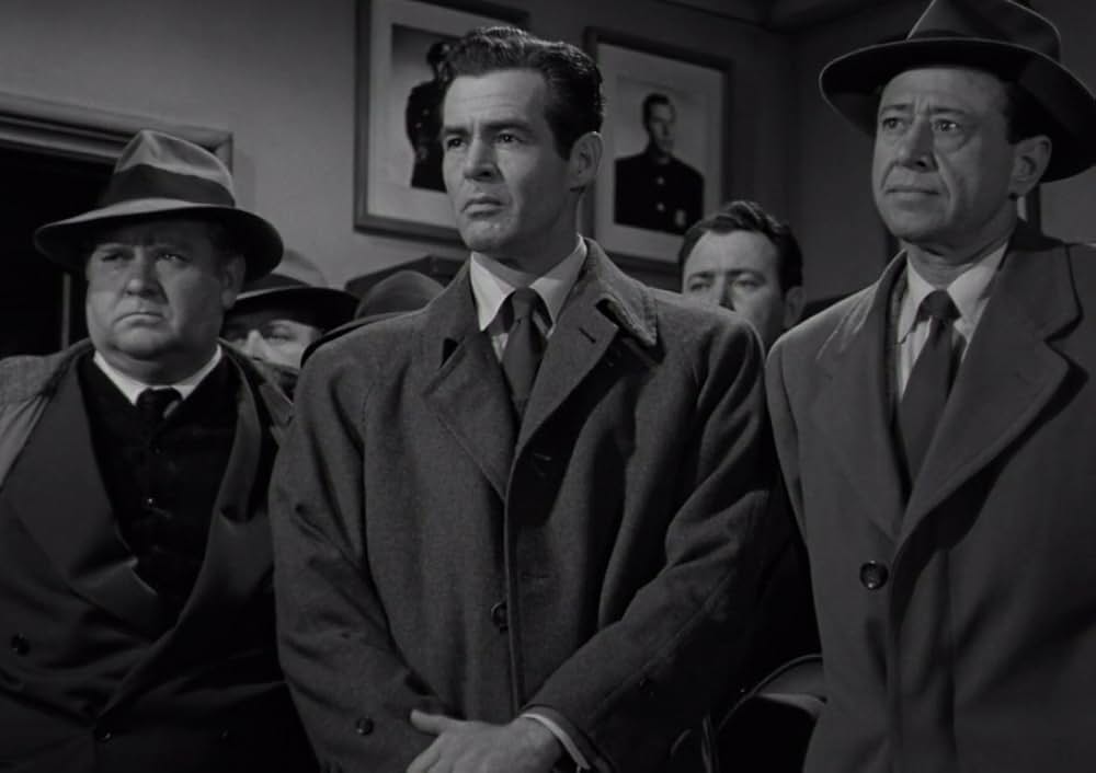 危険な場所での画像