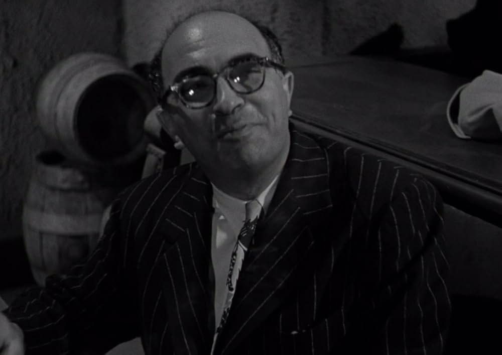 危険な場所での画像