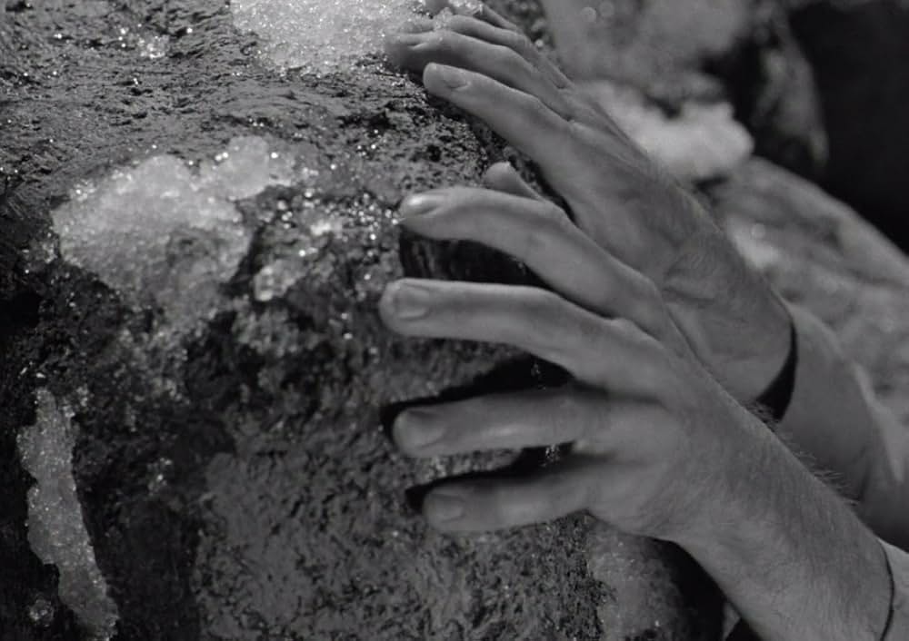 危険な場所での画像