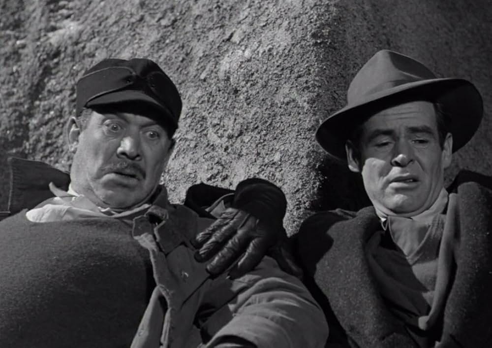 危険な場所での画像