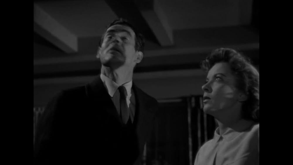 危険な場所での画像