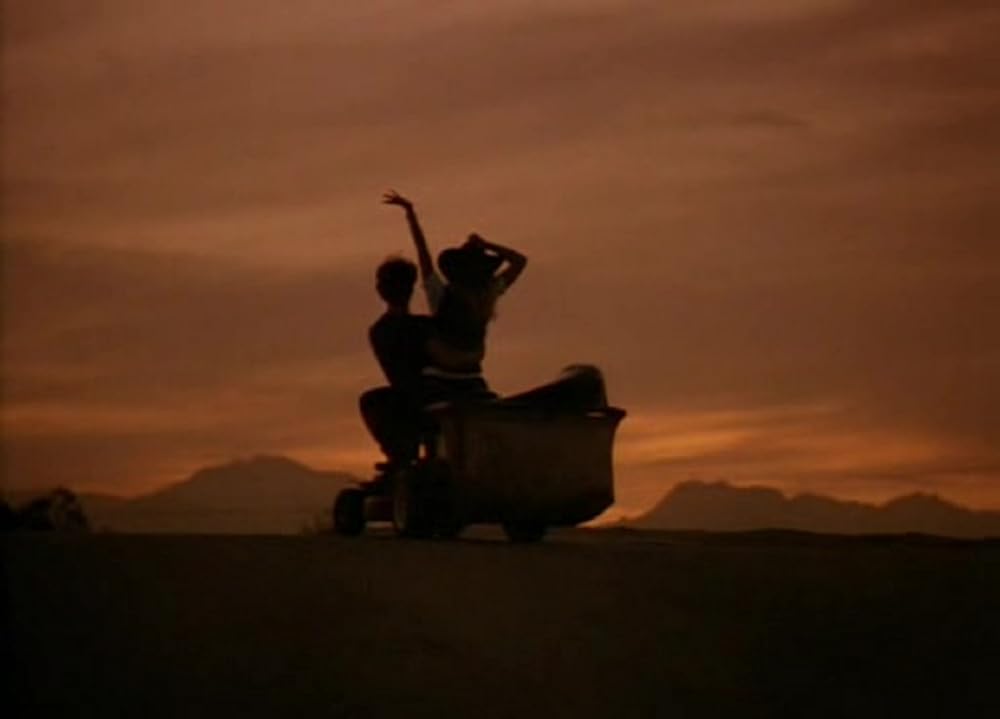 キャント・バイ・ミー・ラブの画像