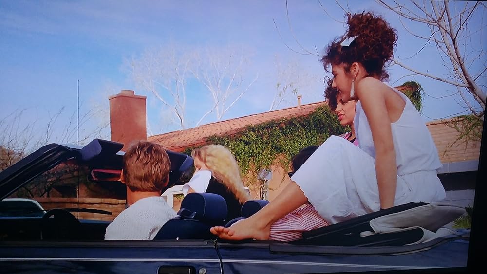 キャント・バイ・ミー・ラブの画像