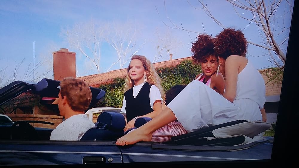 キャント・バイ・ミー・ラブの画像