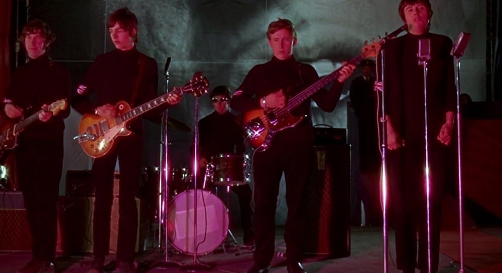 傷だらけのアイドルの画像