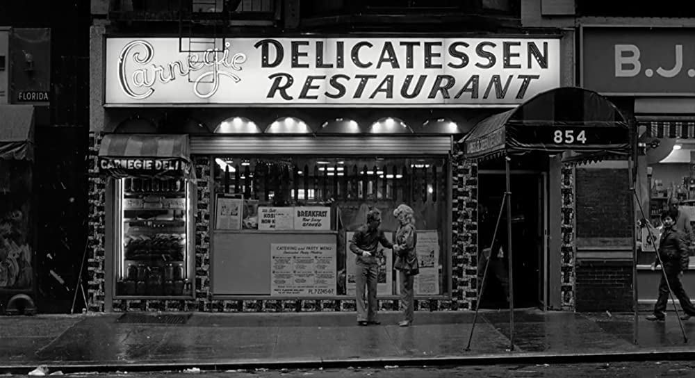 ブロードウェイのダニー・ローズの画像