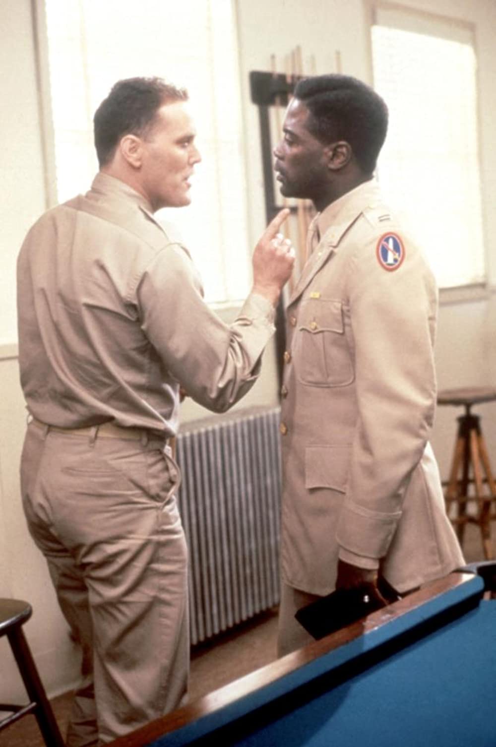 「ソルジャー・ストーリー」ウィングス・ハウザー & Howard Rollinsの画像