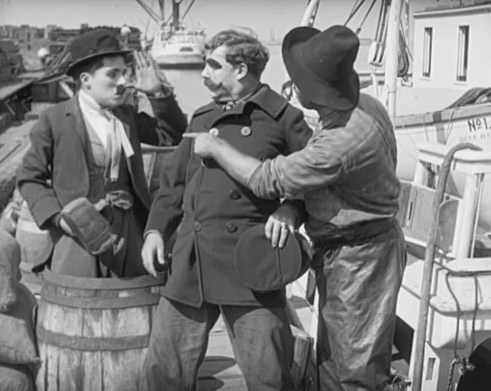 チャップリンの船乗り生活の画像