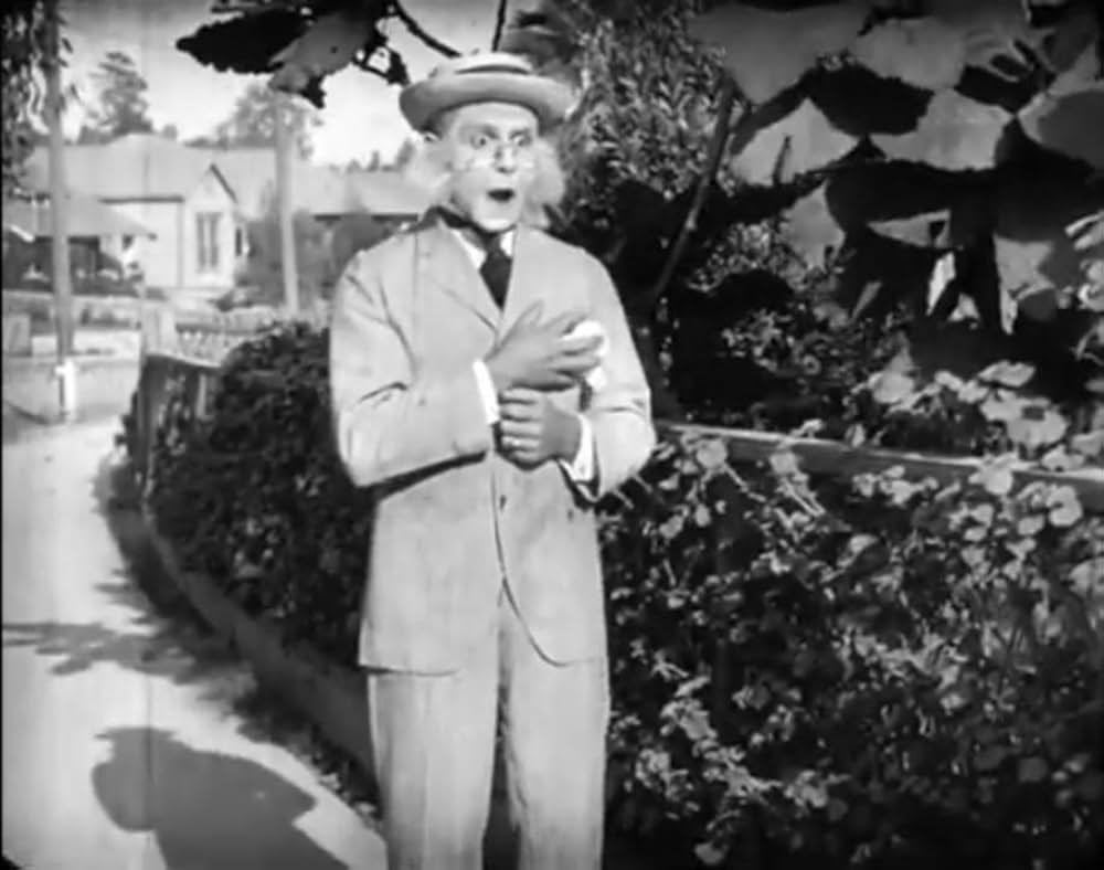 チャップリンの船乗り生活の画像