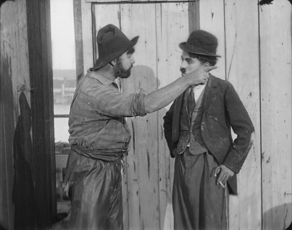 チャップリンの船乗り生活の画像