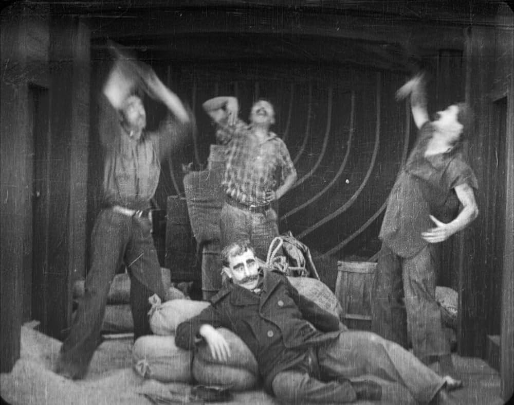 チャップリンの船乗り生活の写真