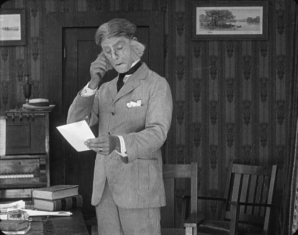 チャップリンの船乗り生活の画像