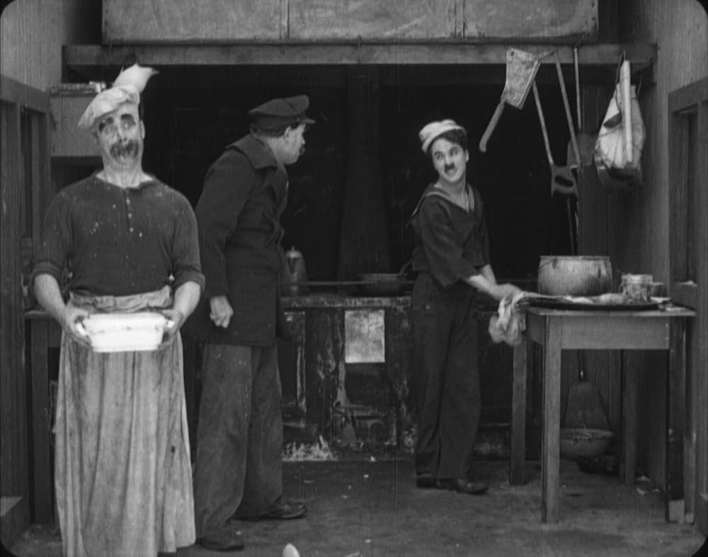 チャップリンの船乗り生活の画像