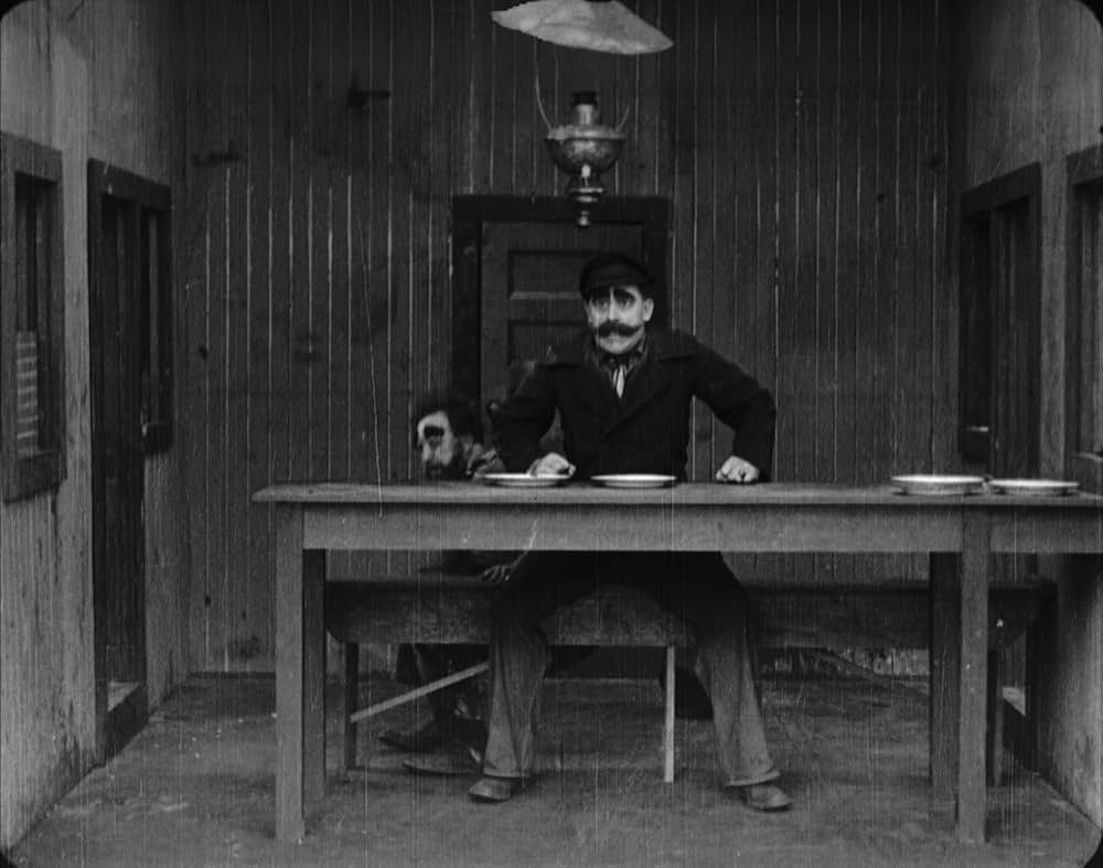 チャップリンの船乗り生活の画像