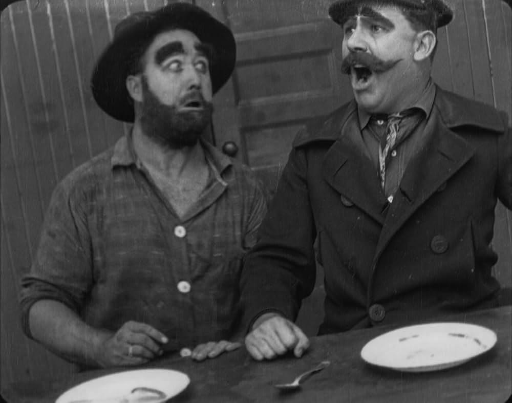 チャップリンの船乗り生活の画像