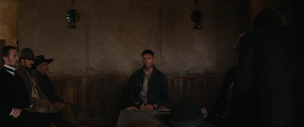 The Dead Don't Hurt（原題）の画像