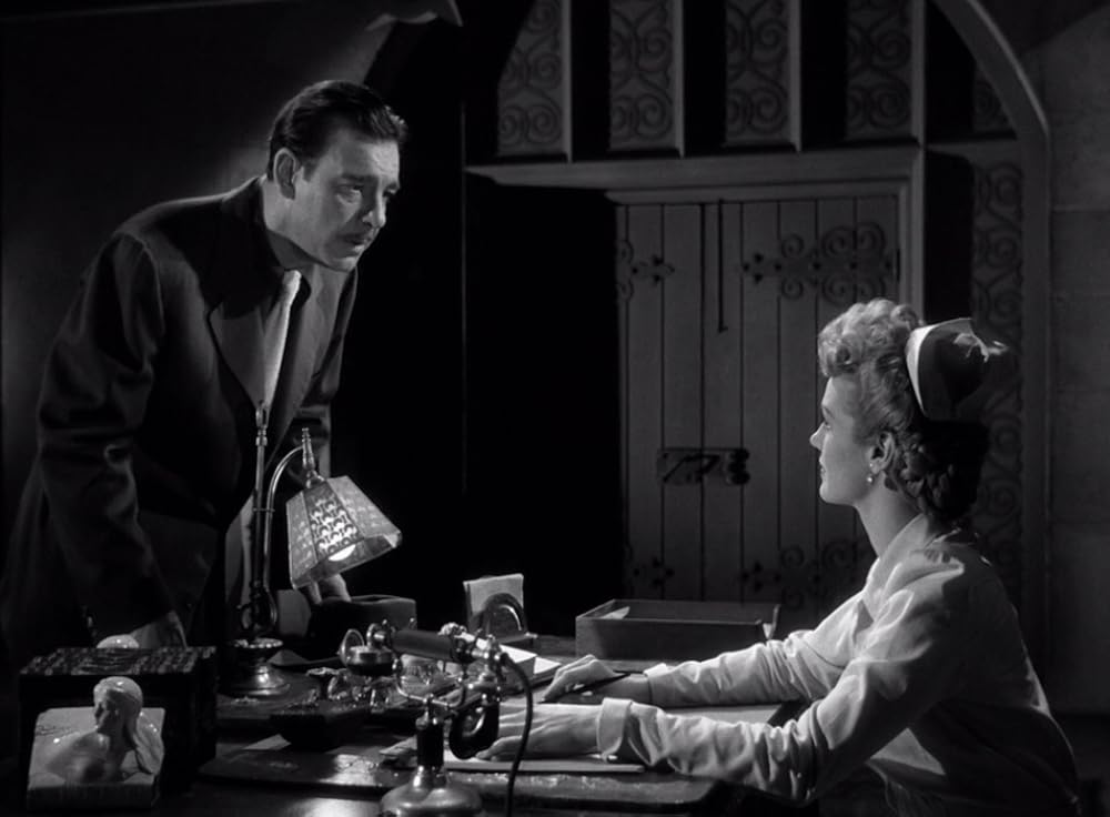 ドラキュラとせむし女の画像