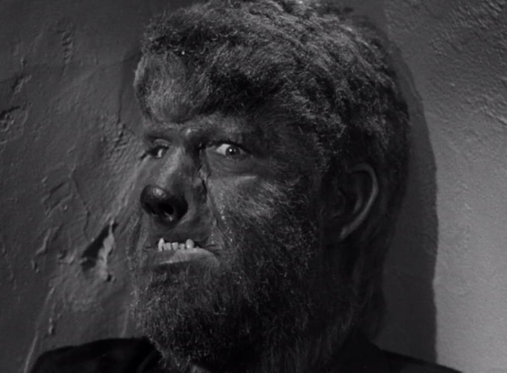 ドラキュラとせむし女の画像