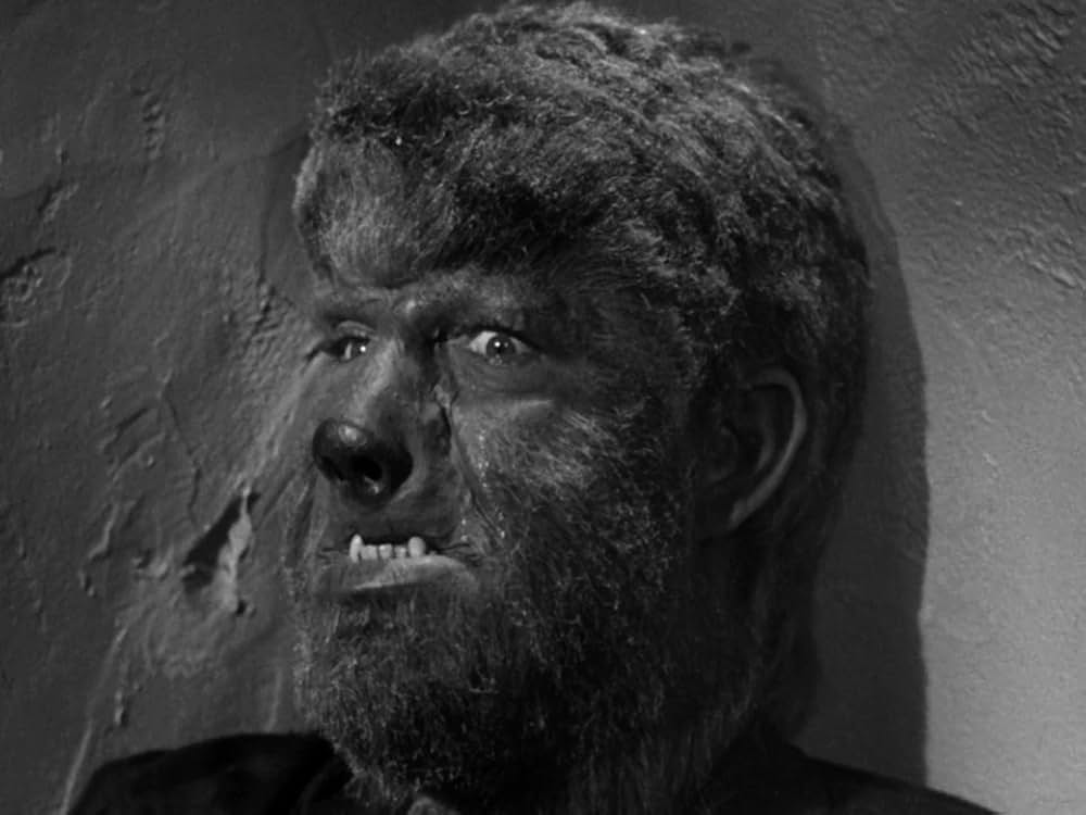 ドラキュラとせむし女の画像