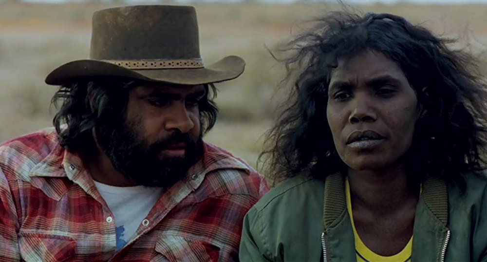 緑のアリが夢見るところの画像