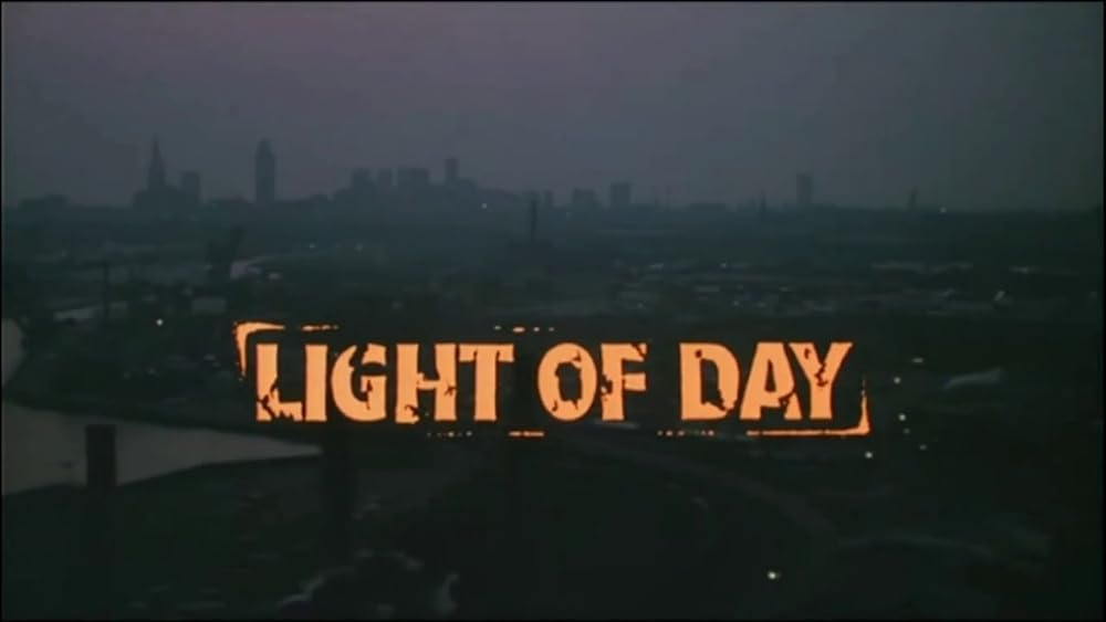 愛と栄光への日々／ライト・オブ・デイの画像