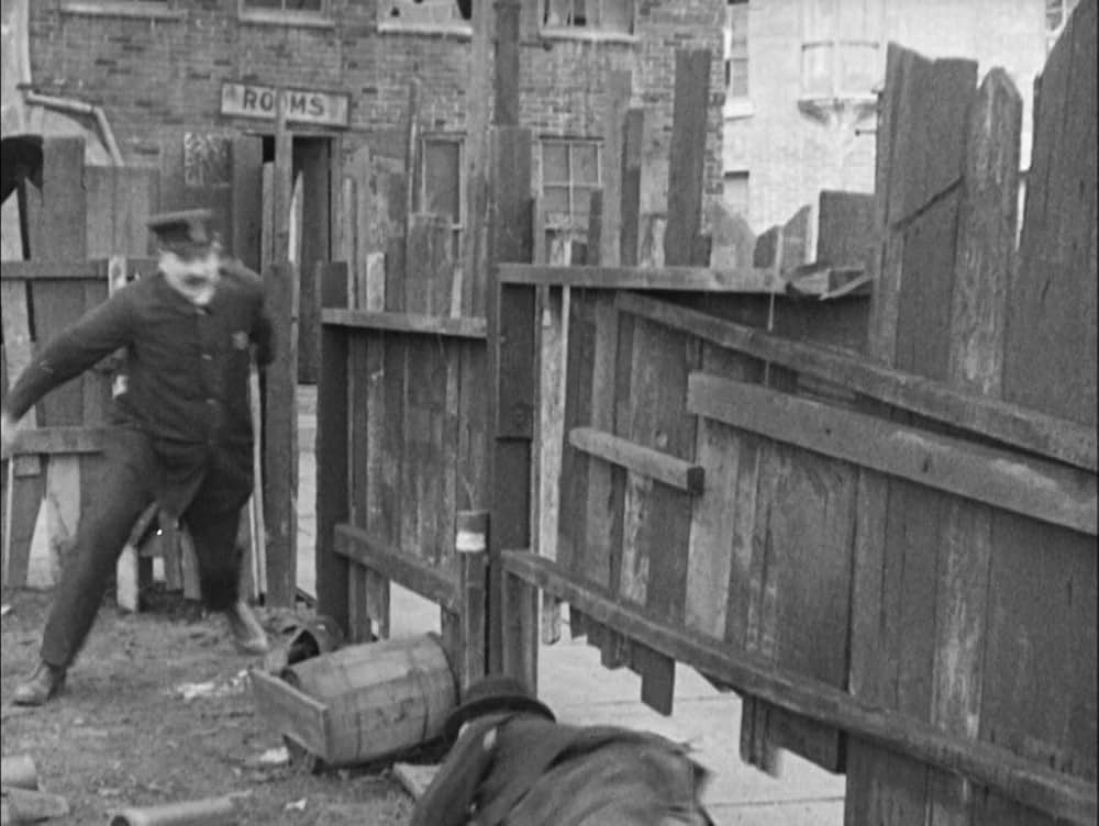 チャップリン・レヴューの画像