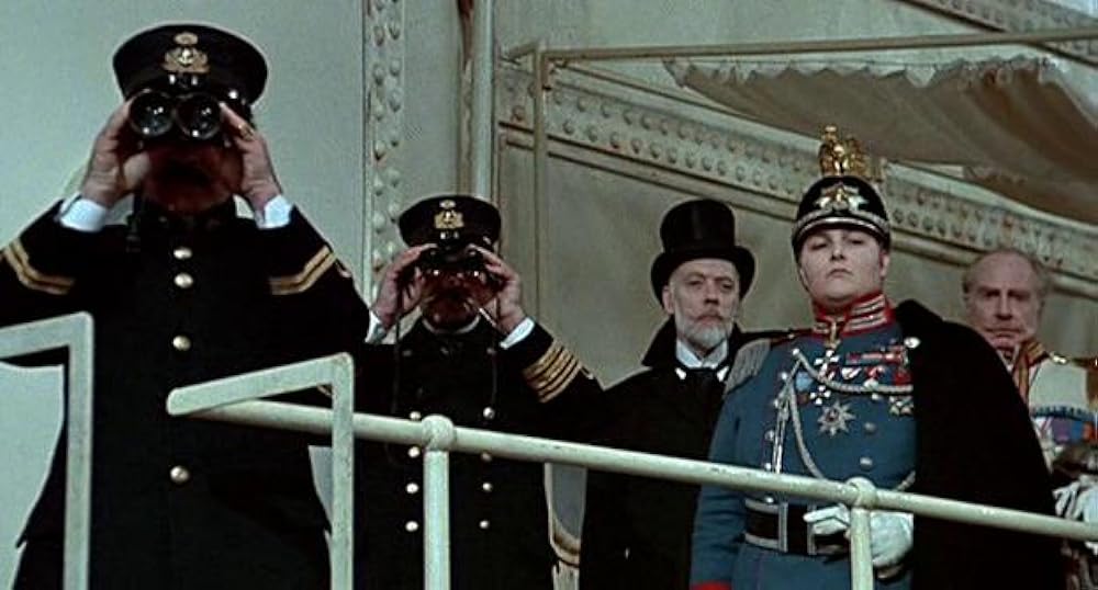 そして船は行くの画像