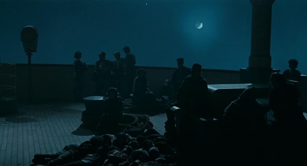 そして船は行くの画像