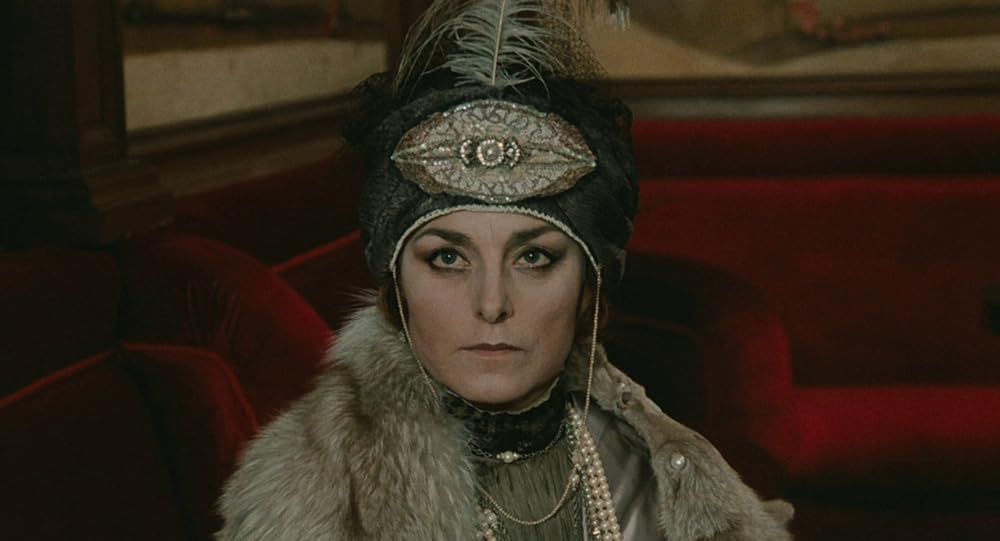 そして船は行くの画像