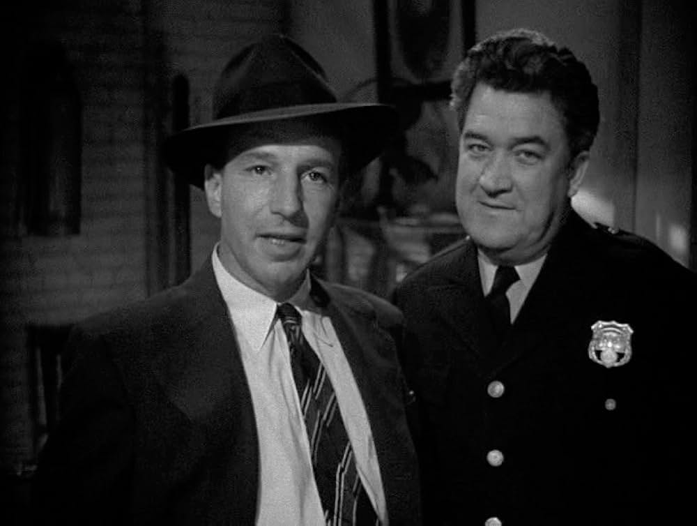 湖中の女の画像