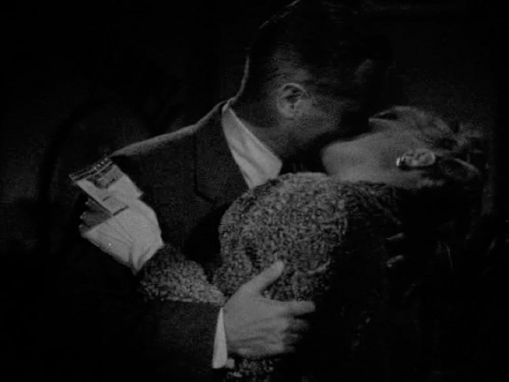 湖中の女の画像