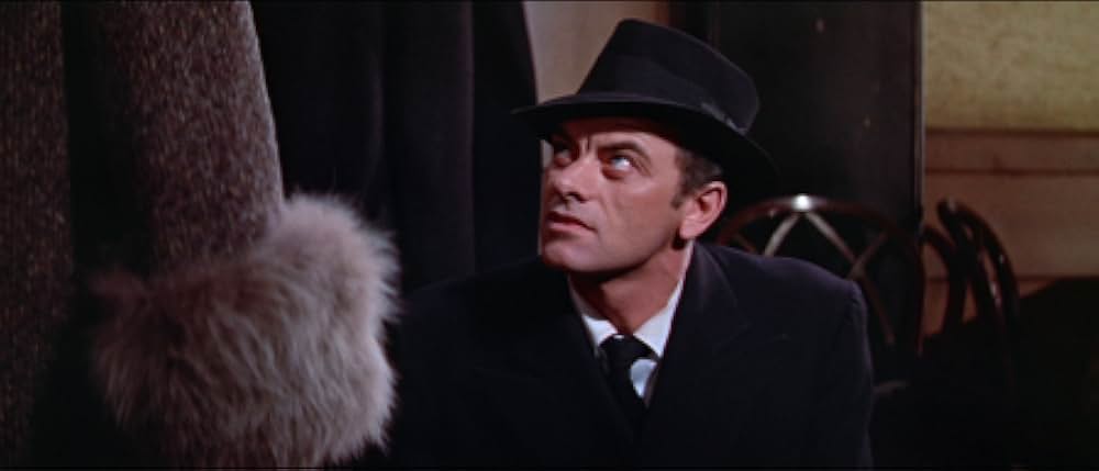 暗黒街の女の画像