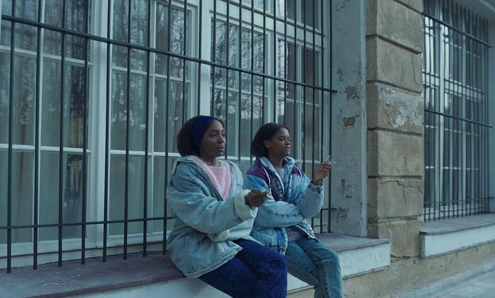 「サイレント・ツインズ」の画像