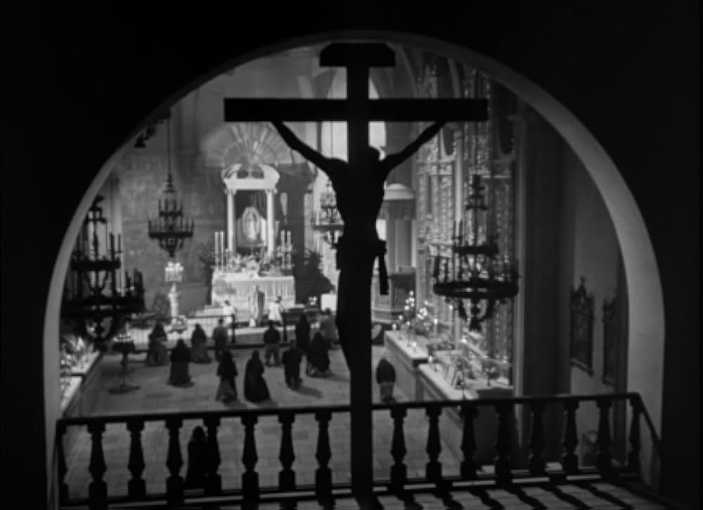 扉の陰の秘密の画像