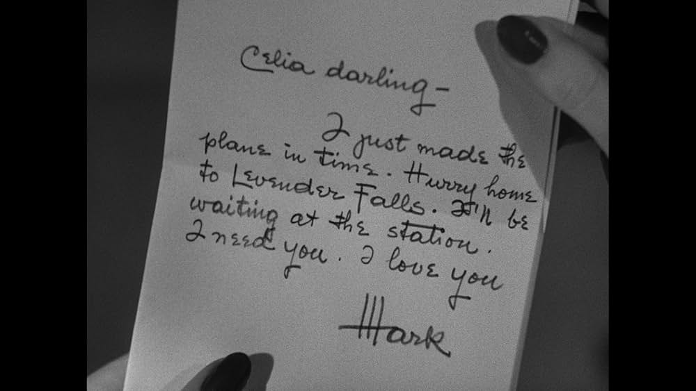 扉の陰の秘密の画像