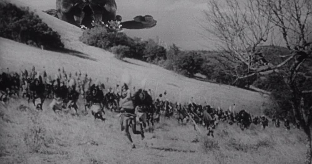 昆虫怪獣の襲来の画像