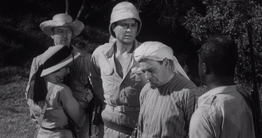 昆虫怪獣の襲来の画像