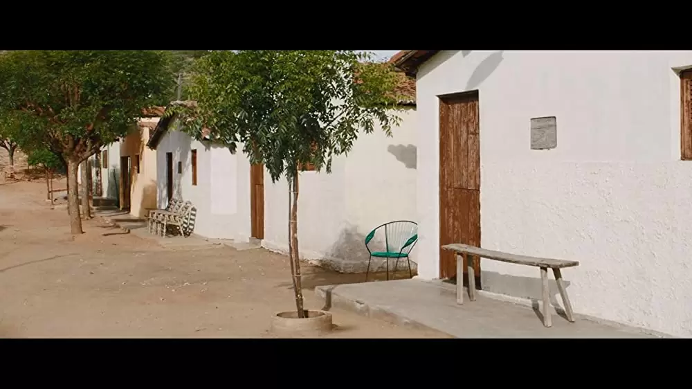 バクラウ 地図から消された村の画像