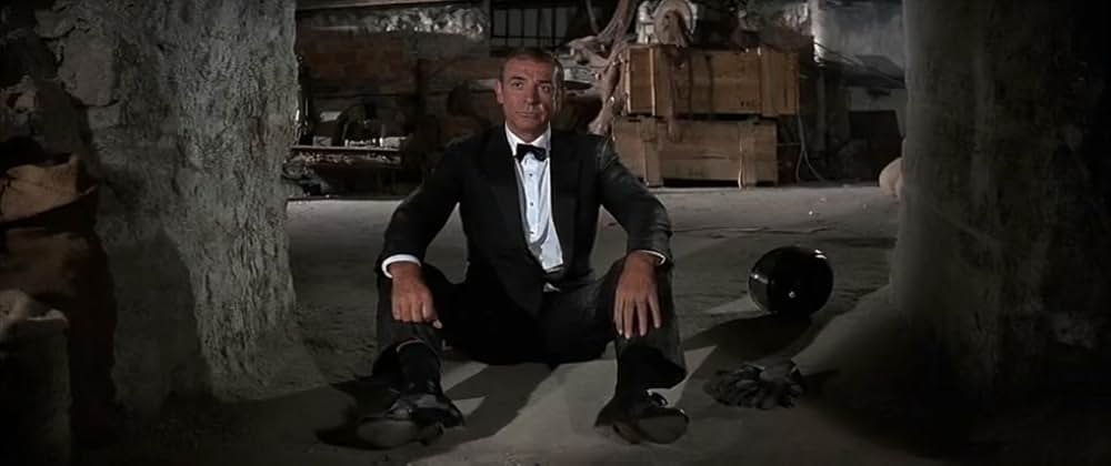 「ネバーセイ・ネバーアゲイン」の画像