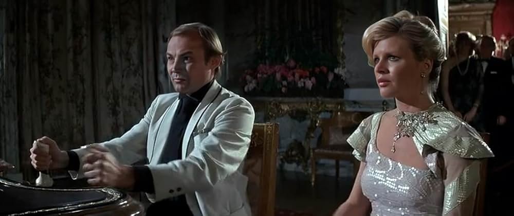 「ネバーセイ・ネバーアゲイン」の画像